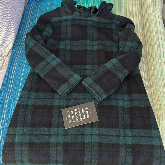 Tuckernuck Dresses & Skirts - Tuckernuck Blackwatch Plaid Daphne Dress